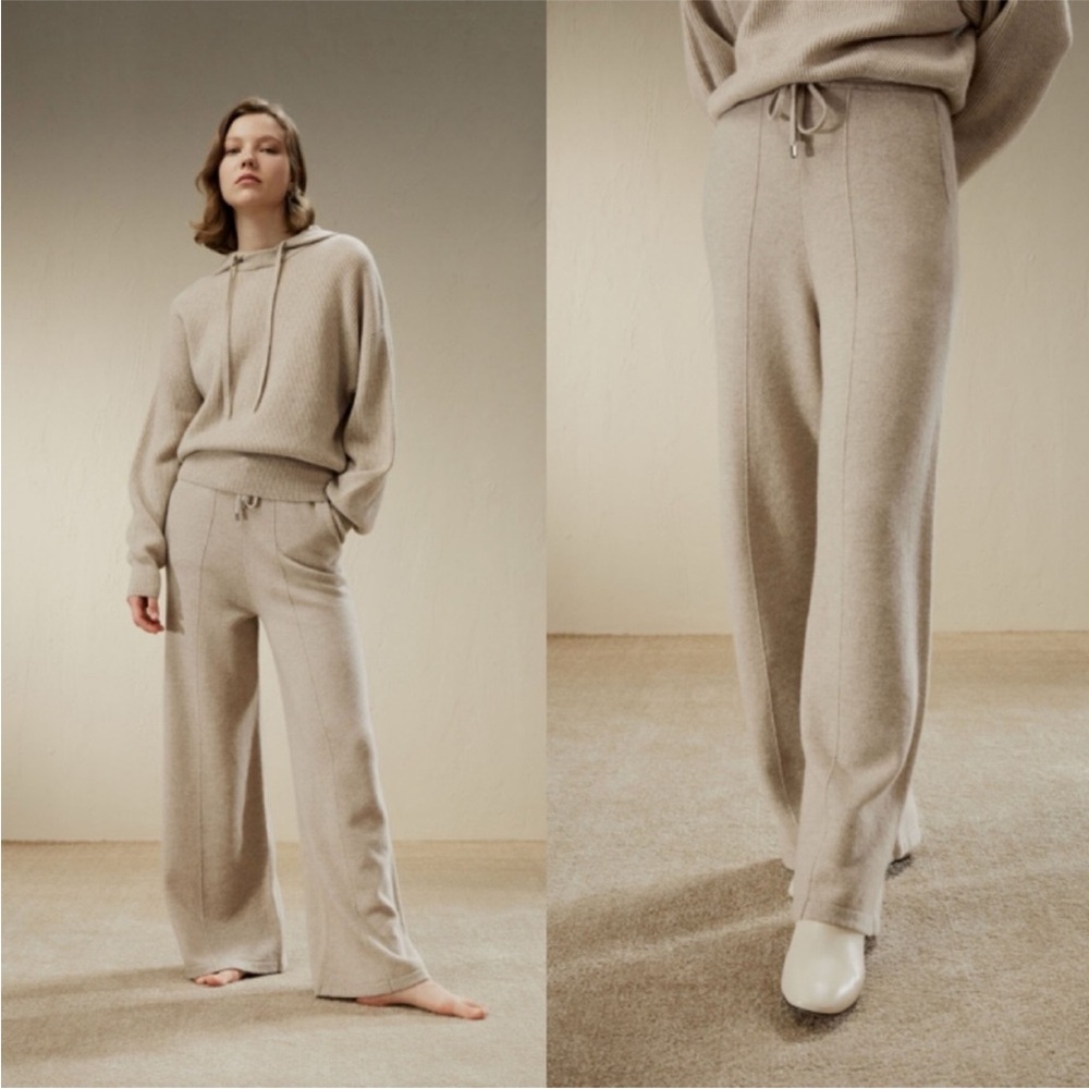 Lilysilk Cashmere Eshe Sweater and Fluid Sweatpants Set